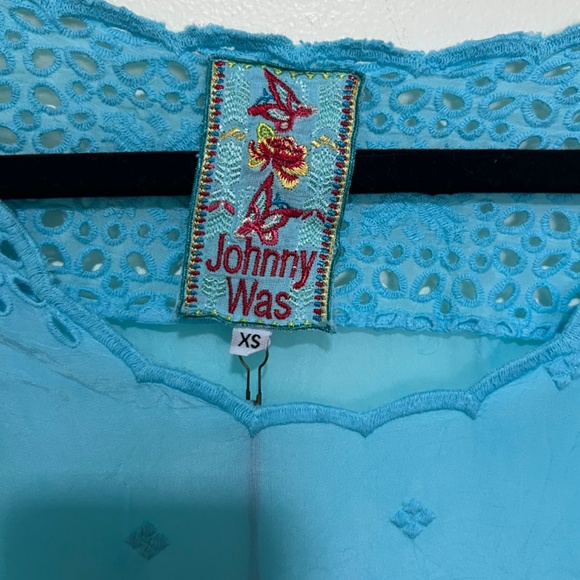Johnny Was Darla Tunic Style C25518 Size XS in Clear Sky Color - Picture 4 of 8